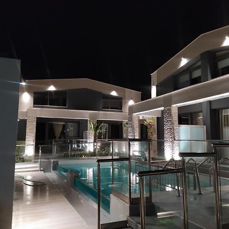 Amalia Deluxe Villas Nea Vrasna Exterior photo